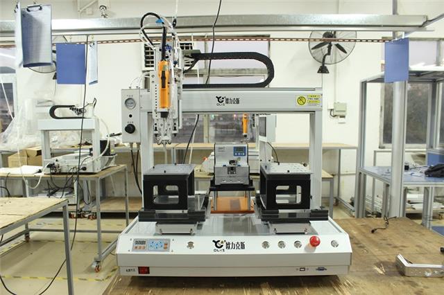 自動鎖螺絲機(jī) 自動鎖螺絲機(jī)