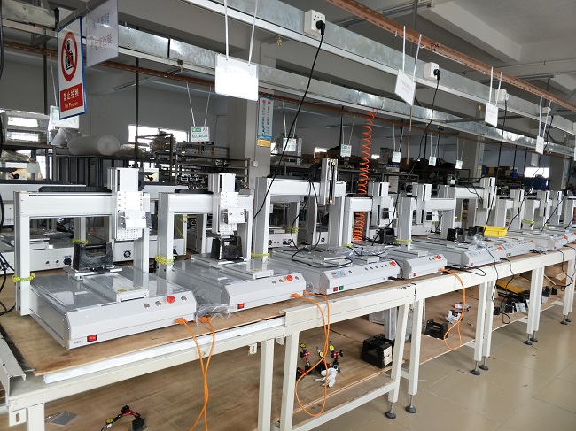 點(diǎn)膠機(jī)廠(chǎng)家